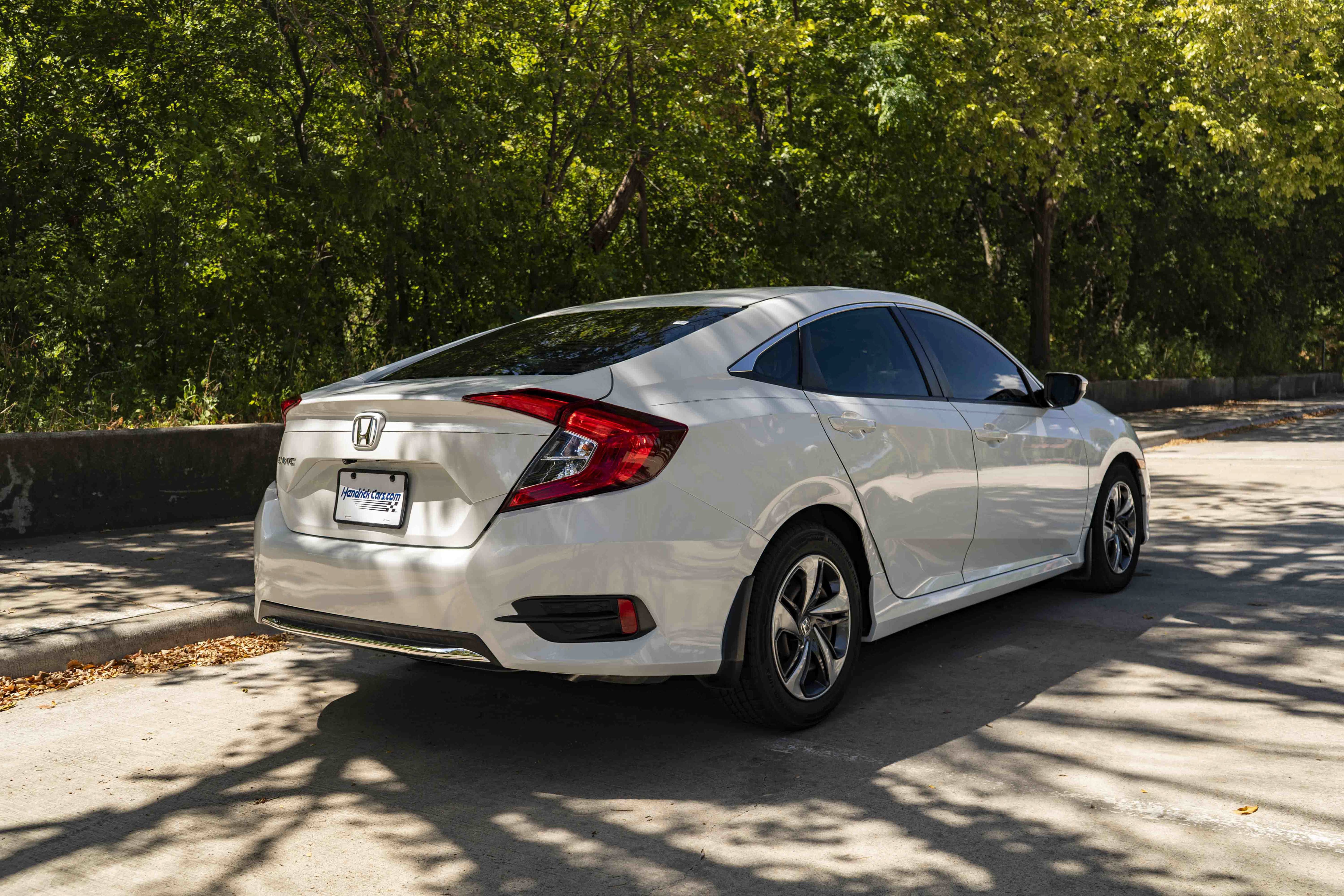 Used 2019 Honda Civic LX image 9
