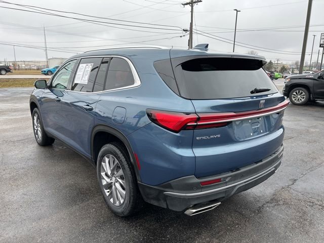 Used 2025 Buick Enclave Preferred image 7