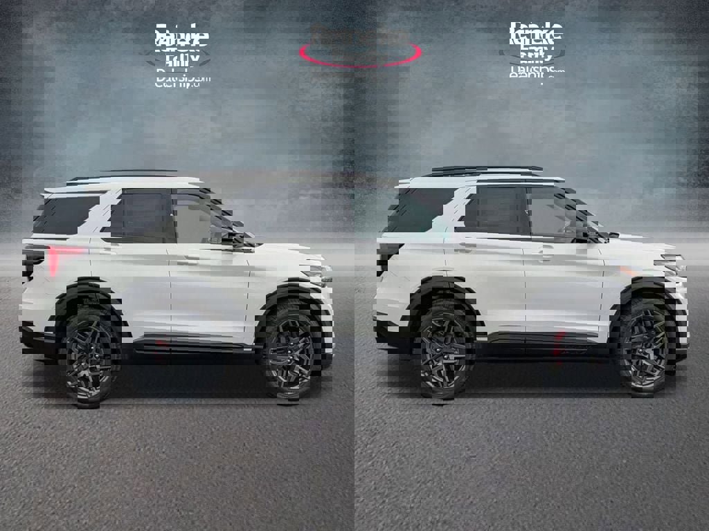 New 2026 Ford Explorer ST w/ Sun And Sound Package image 4