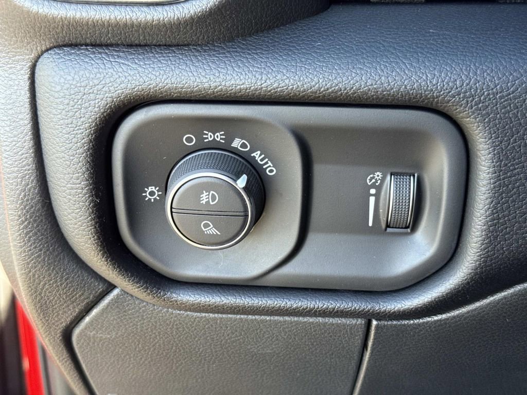 Used 2024 RAM 2500 Big Horn image 39