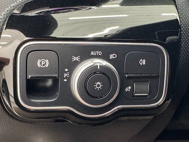 Certified 2022 Mercedes-Benz CLA 250 image 39