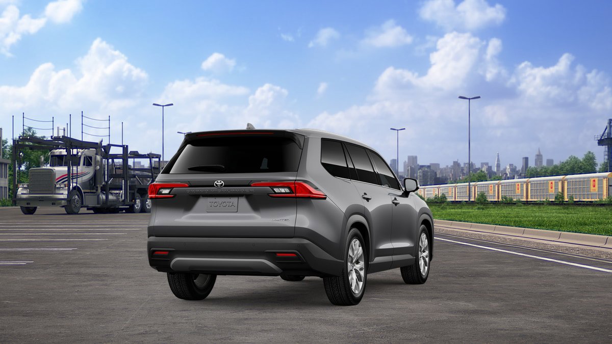 New 2026 Toyota Grand Highlander FWD image 9
