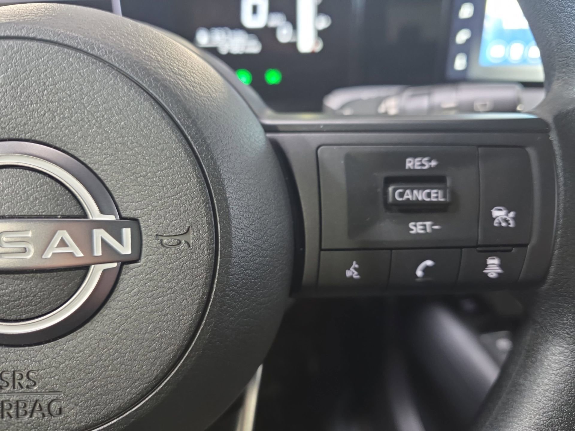 Certified 2025 Nissan Kicks SV image 17