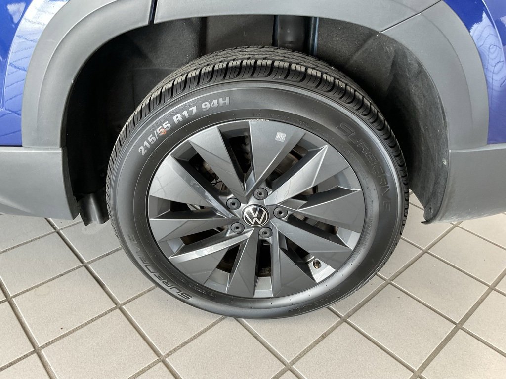 Used 2023 Volkswagen Taos S image 7