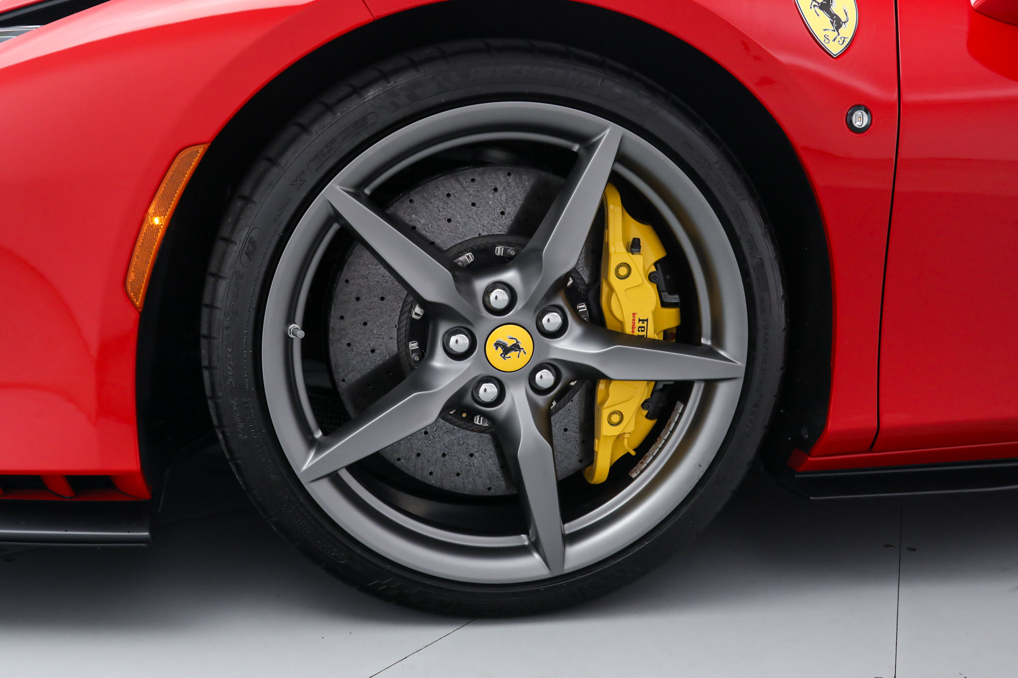 Certified 2023 Ferrari F8 Tributo RWD image 16