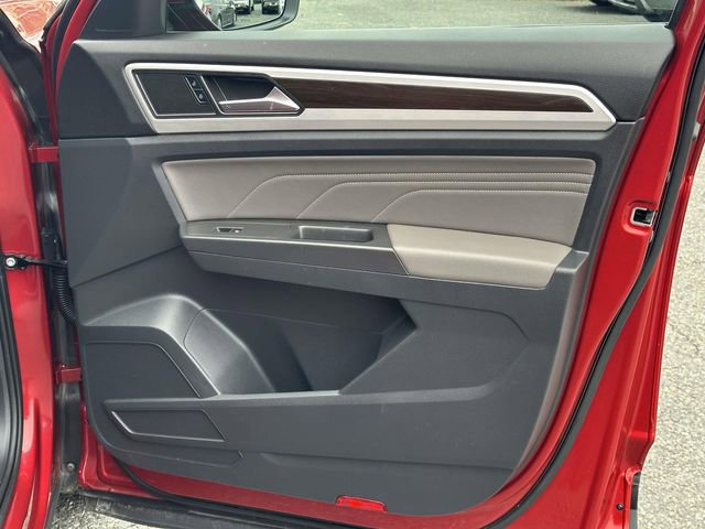 Used 2022 Volkswagen Atlas SE image 9