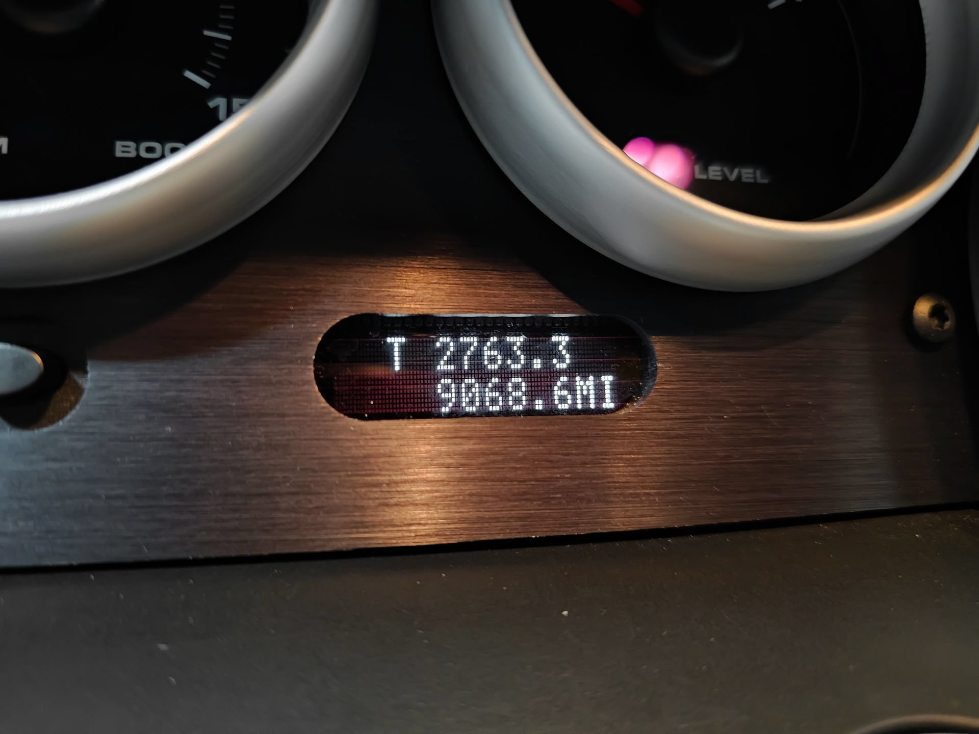 Used 2005 Ford GT RWD image 28
