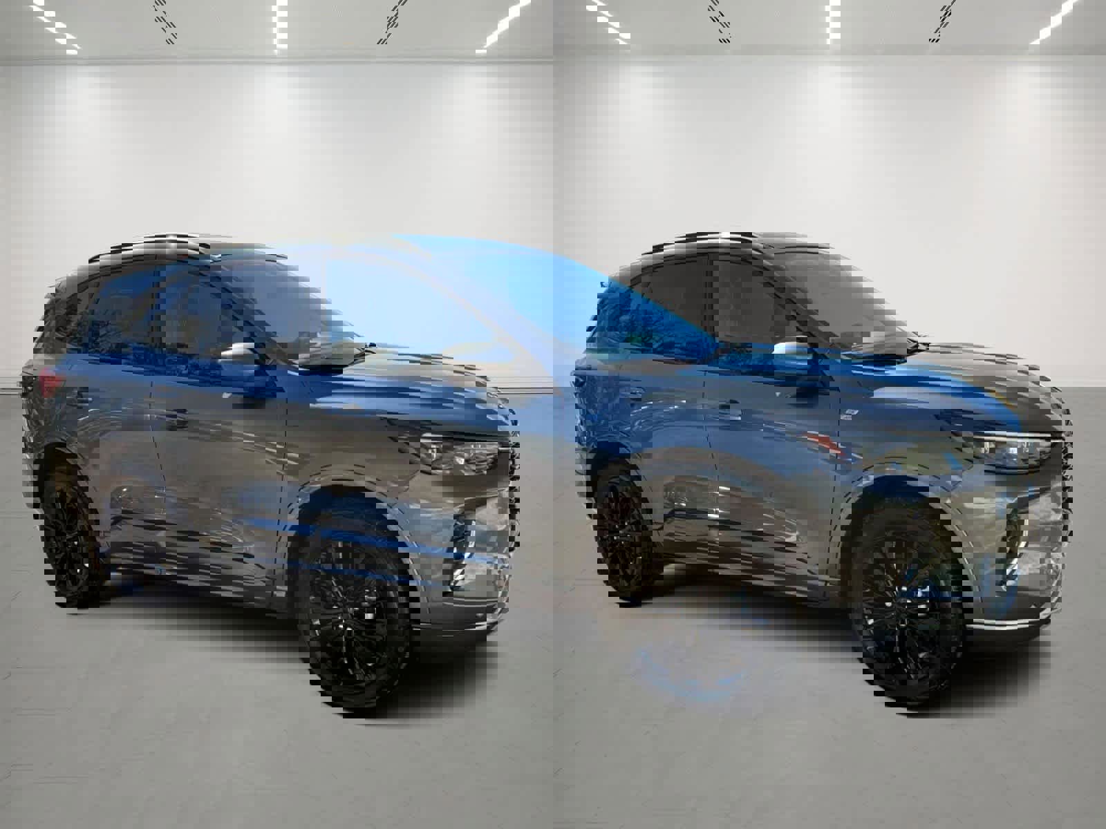 Used 2023 Ford Escape ST-Line Elite w/ Class II Trailer Tow Package image 6