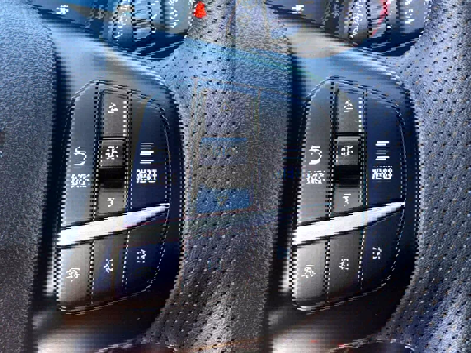 Used 2023 Ford Escape ST-Line Elite w/ Class II Trailer Tow Package image 23