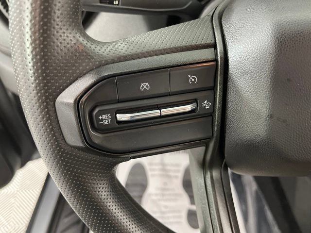 Used 2023 Chevrolet Colorado Trail Boss w/ Technology Package AWD/4WD image 24