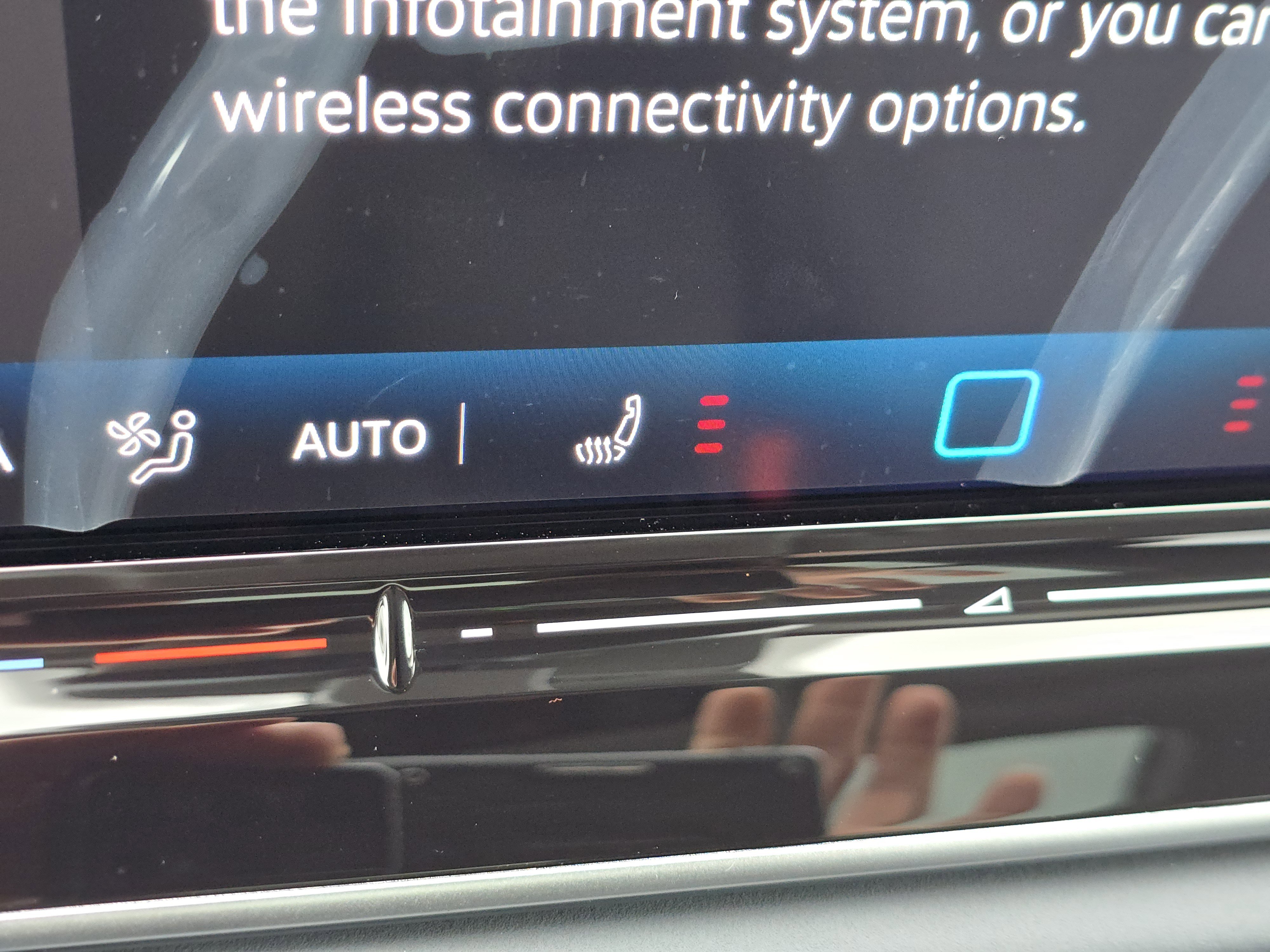 New 2026 Volkswagen Tiguan SE AWD/4WD image 12