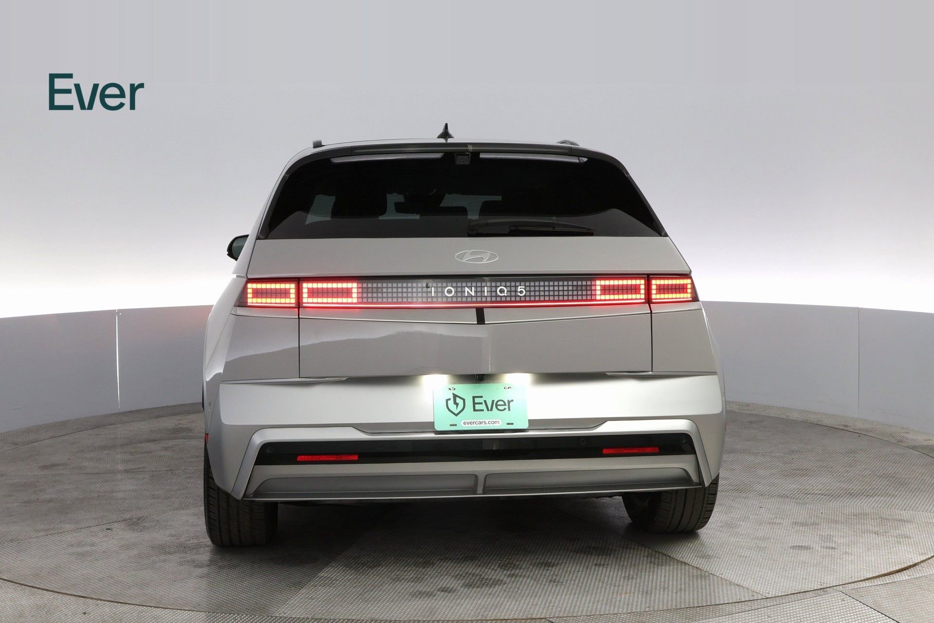 Used 2025 Hyundai Ioniq 5 Limited image 13