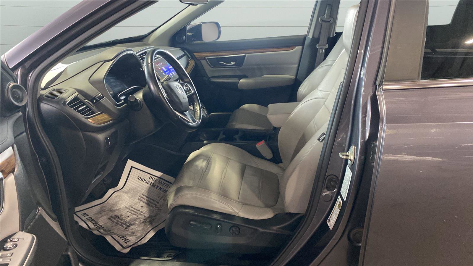 Used 2017 Honda CR-V Touring image 10