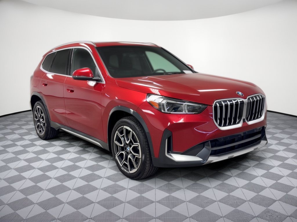 Certified 2026 BMW X1 xDrive28i AWD/4WD image 7