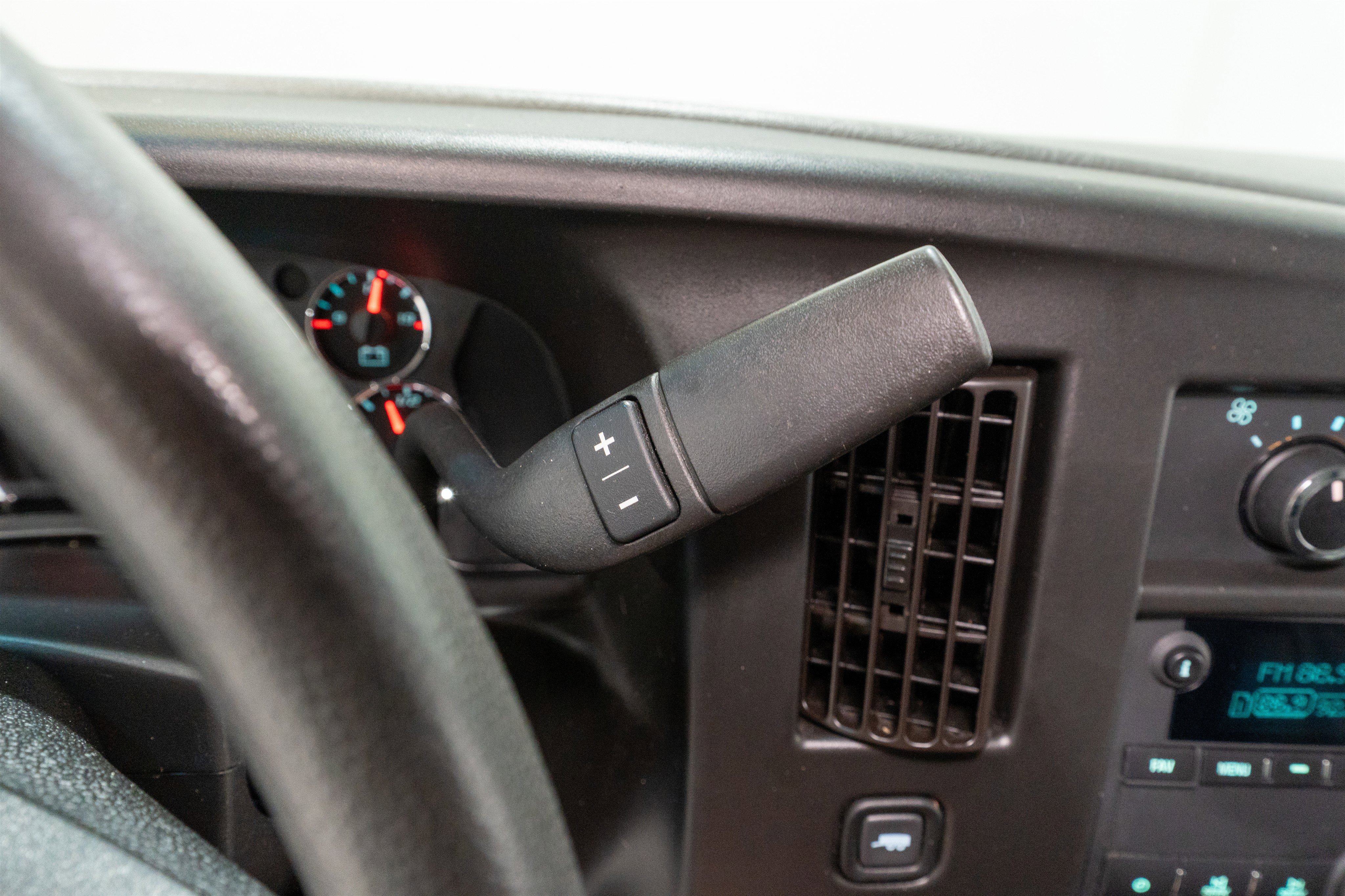 Used 2020 Chevrolet Express 2500 w/ Driver Convenience Package RWD image 23