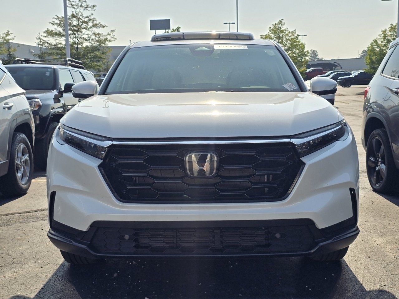 Used 2025 Honda CR-V EX-L image 2