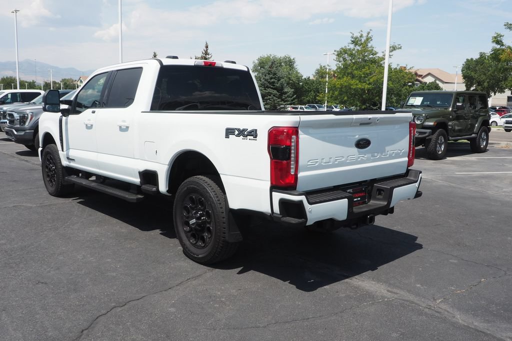 Used 2025 Ford F350 Lariat w/ Black Appearance Package AWD/4WD image 5