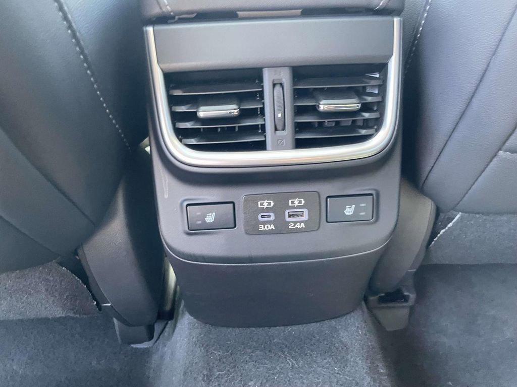 Certified 2023 Subaru Outback Limited image 13