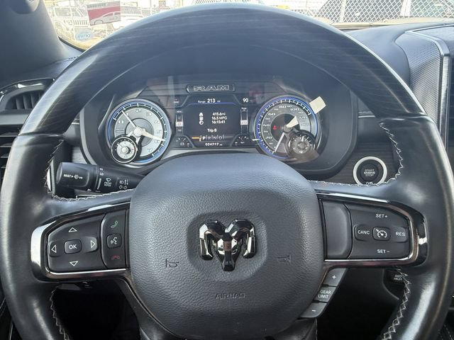Used 2022 RAM 1500 Limited AWD/4WD image 16