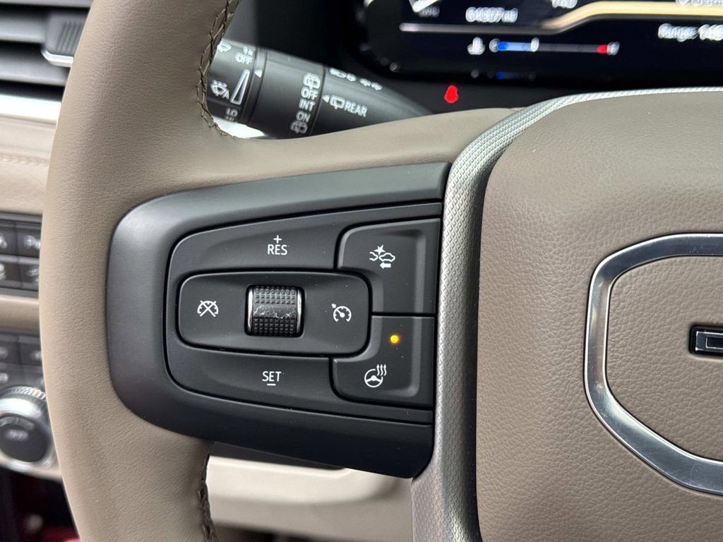 Used 2023 GMC Yukon XL Denali image 29