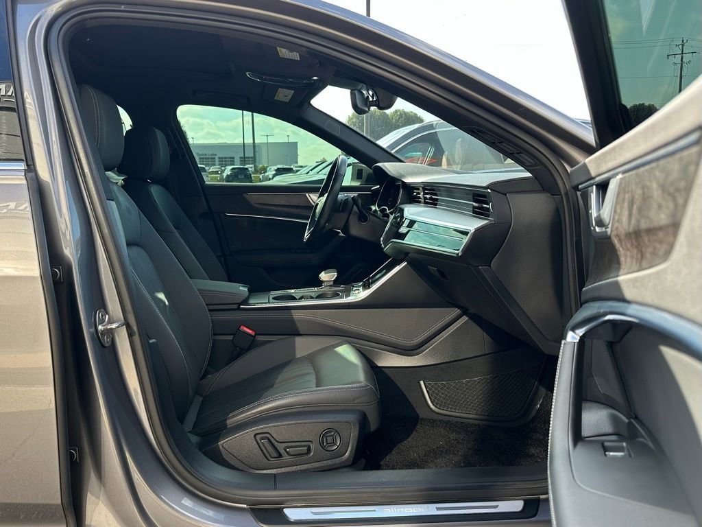 Used 2021 Audi A6 3.0T allroad Premium Plus w/ Executive Package image 32