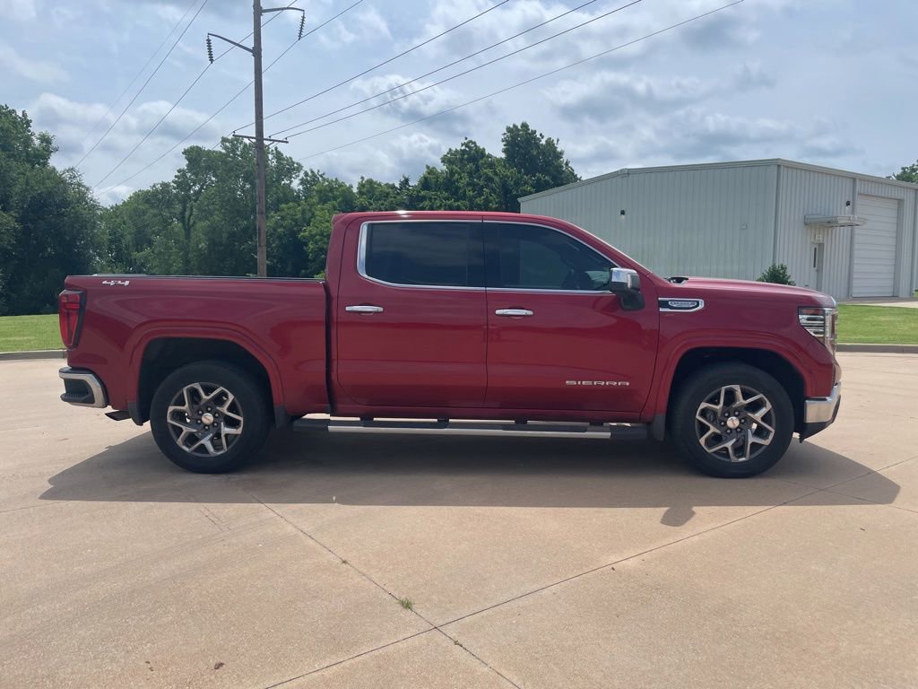 Used 2024 GMC Sierra 1500 SLT AWD/4WD image 4