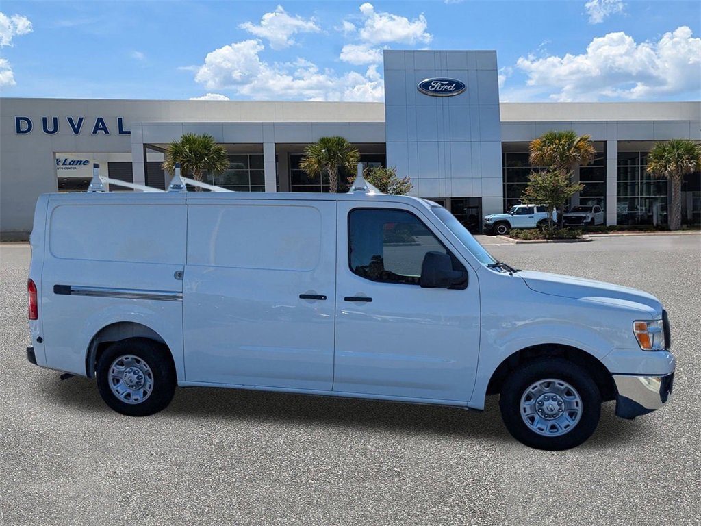 Used 2019 Nissan NV 2500 SV image 3