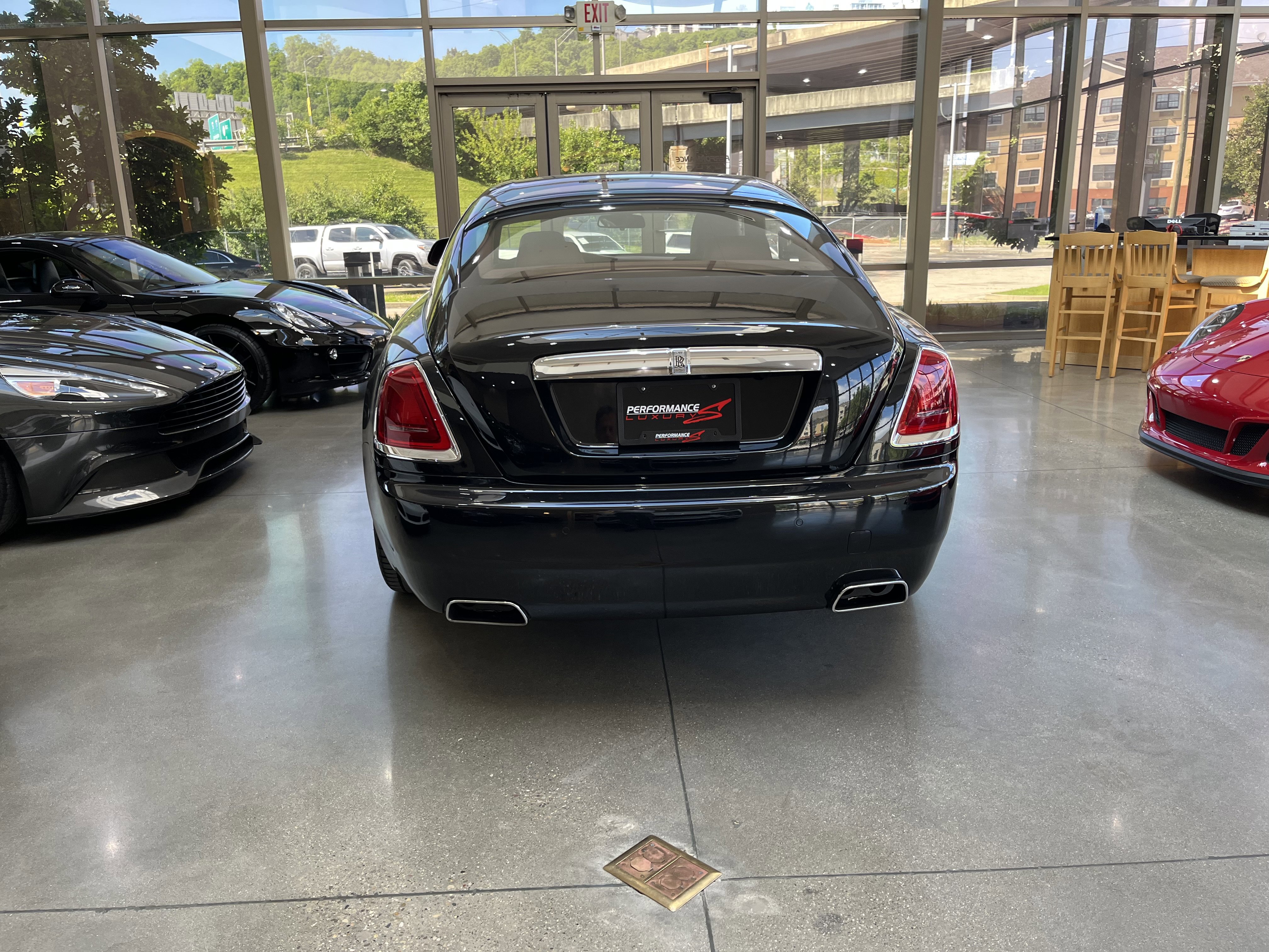 Used 2015 Rolls-Royce Wraith RWD image 4