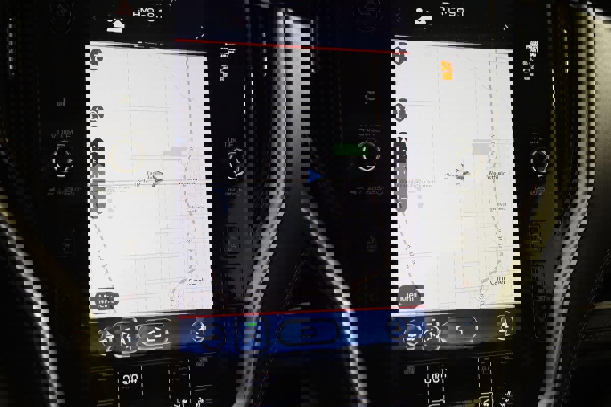 Used 2022 Subaru Outback Limited image 9