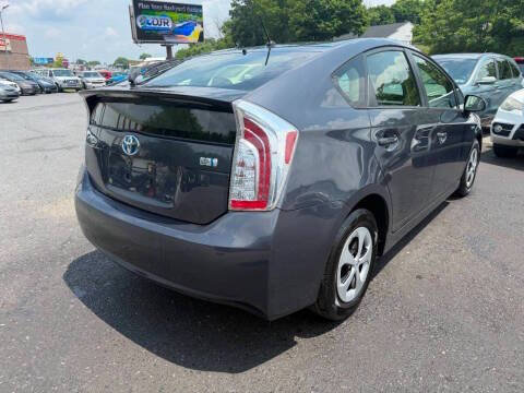 Used 2014 Toyota Prius Two FWD image 9