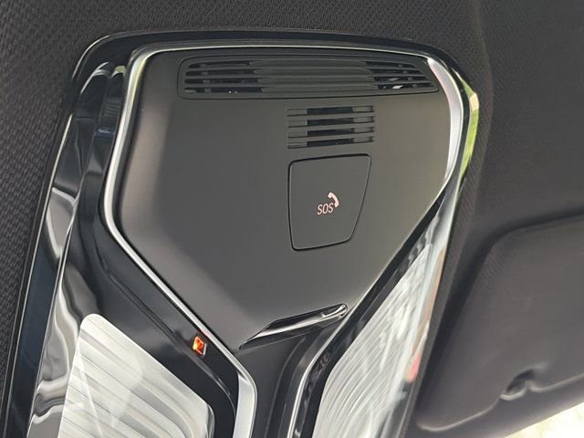 Certified 2025 BMW 840i xDrive Coupe w/ Driving Assistance Package image 49