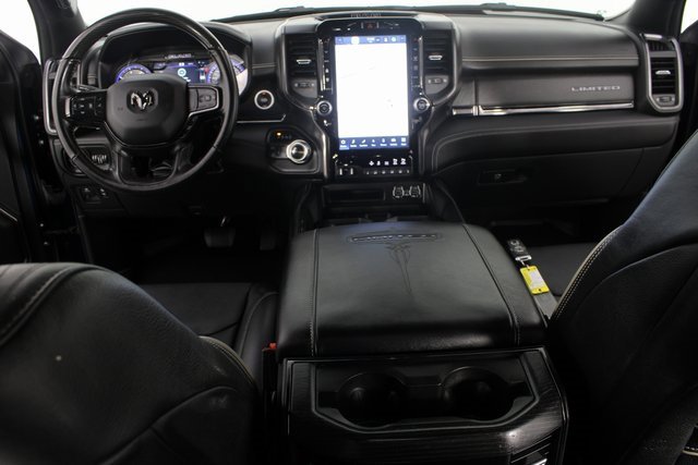 Used 2022 RAM 1500 Limited w/ Body Color Bumper Group image 10