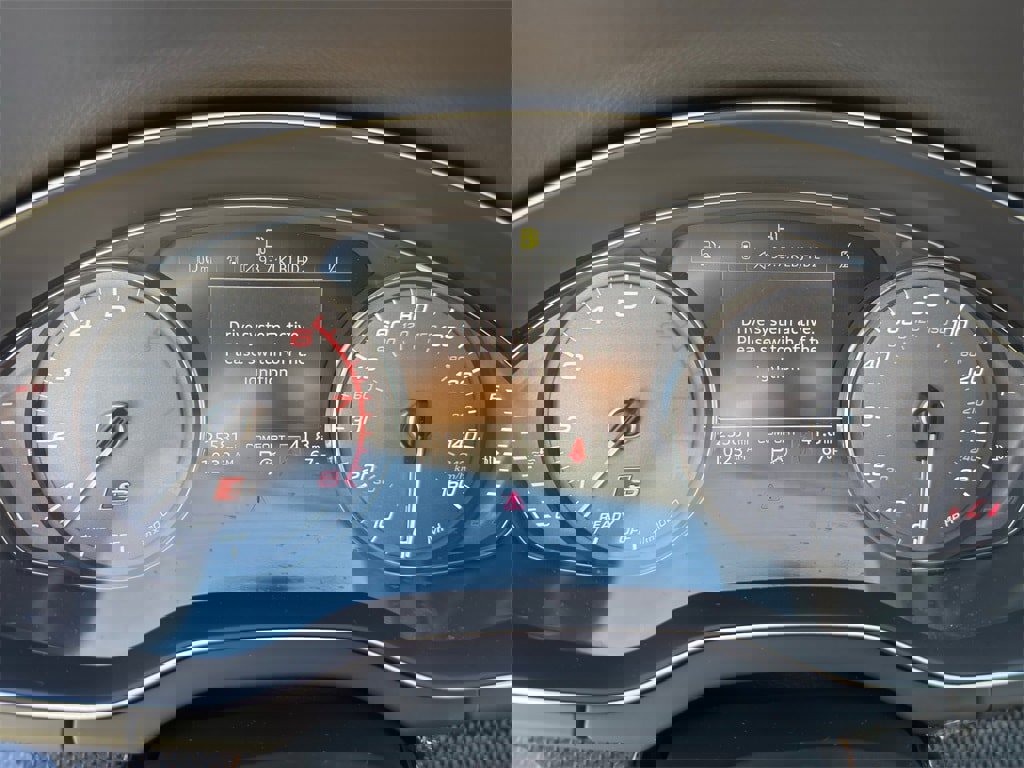 Used 2024 Audi SQ5 Premium image 19