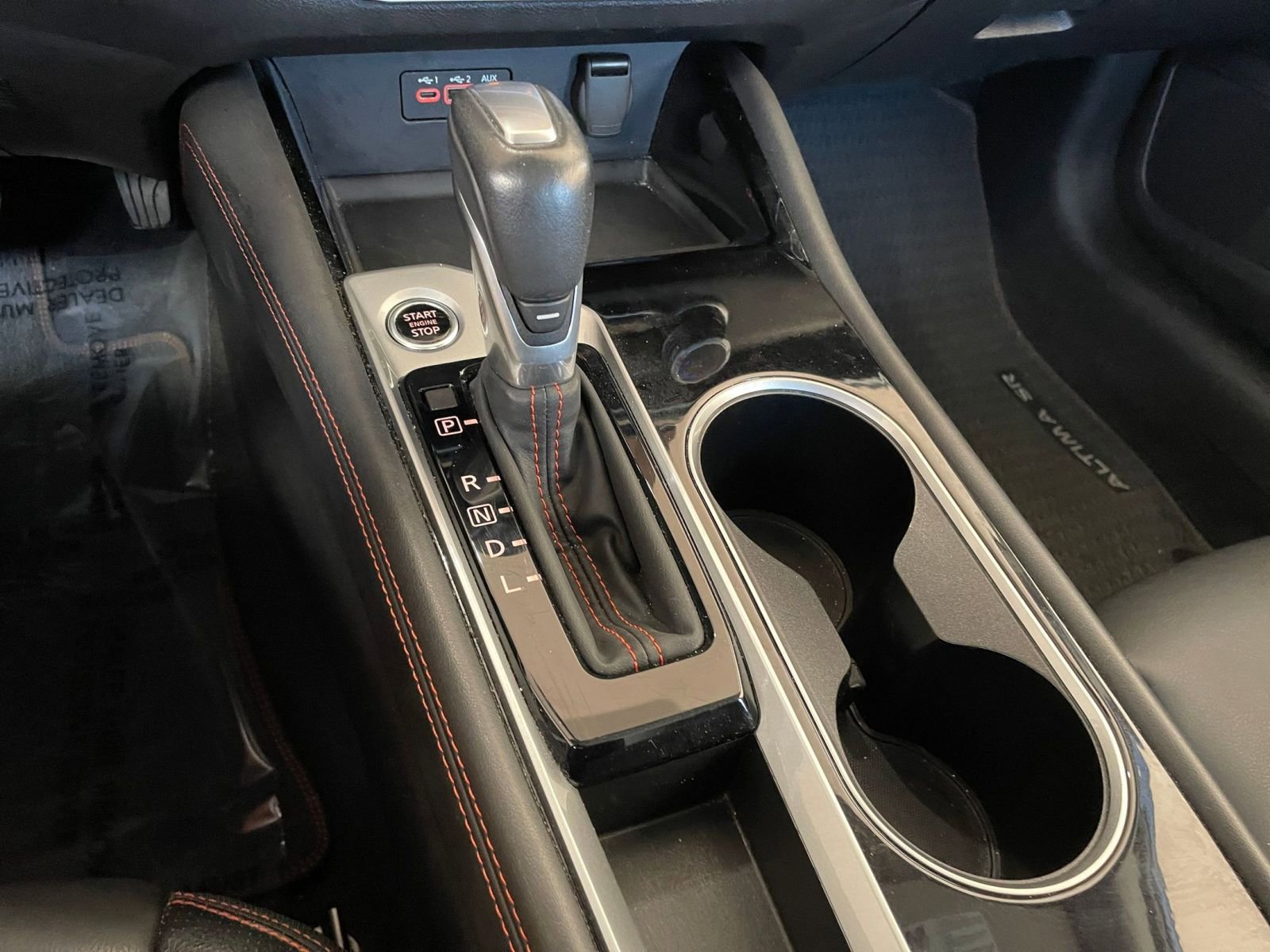 Used 2025 Nissan Altima 2.5 SR image 40