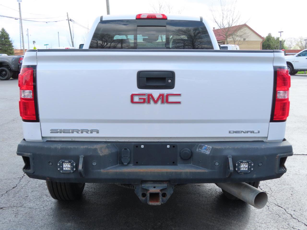 Used 2019 GMC Sierra 3500 Denali w/ Duramax Plus Package image 5