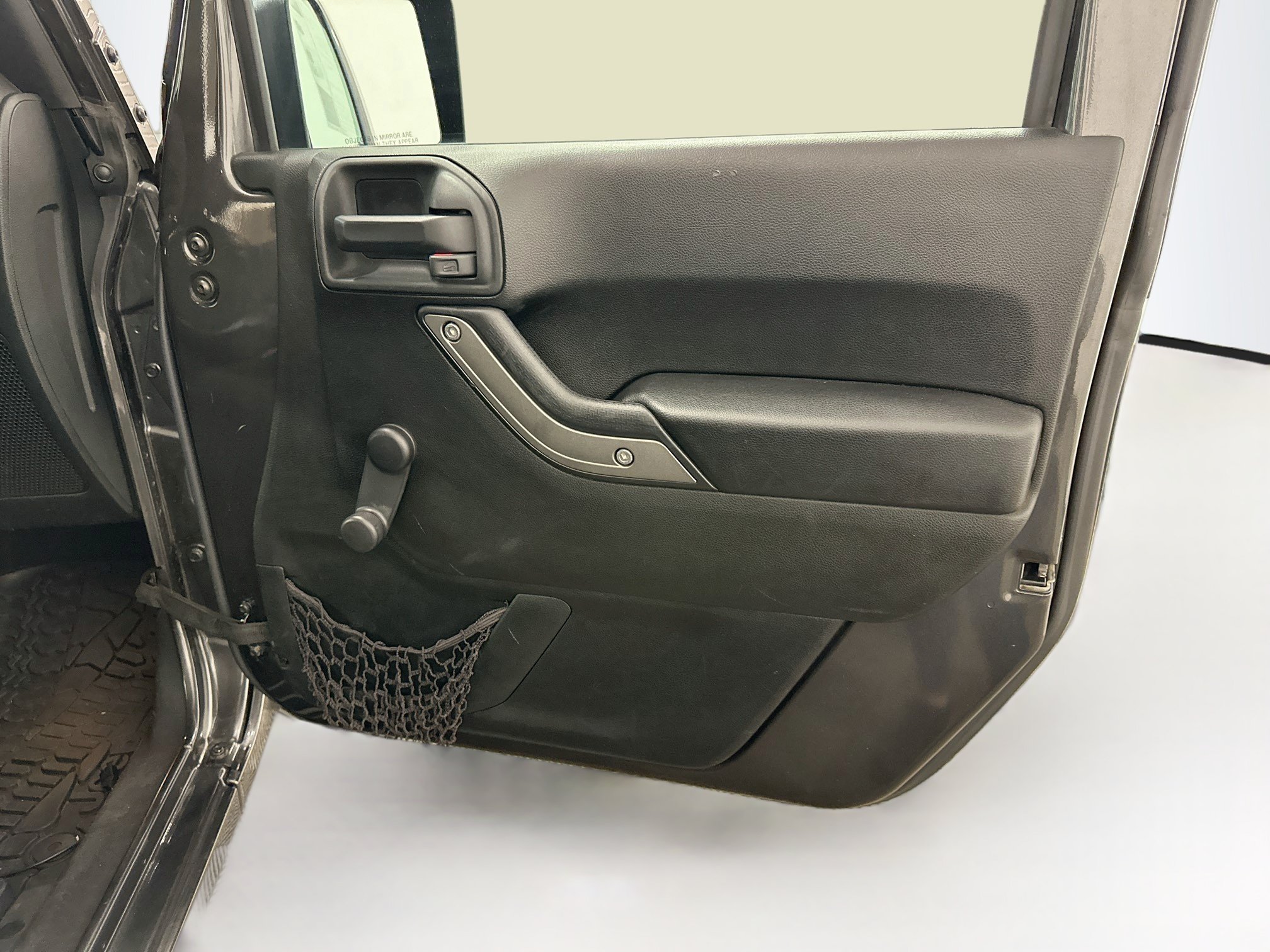 Used 2018 Jeep Wrangler Sport AWD/4WD image 27