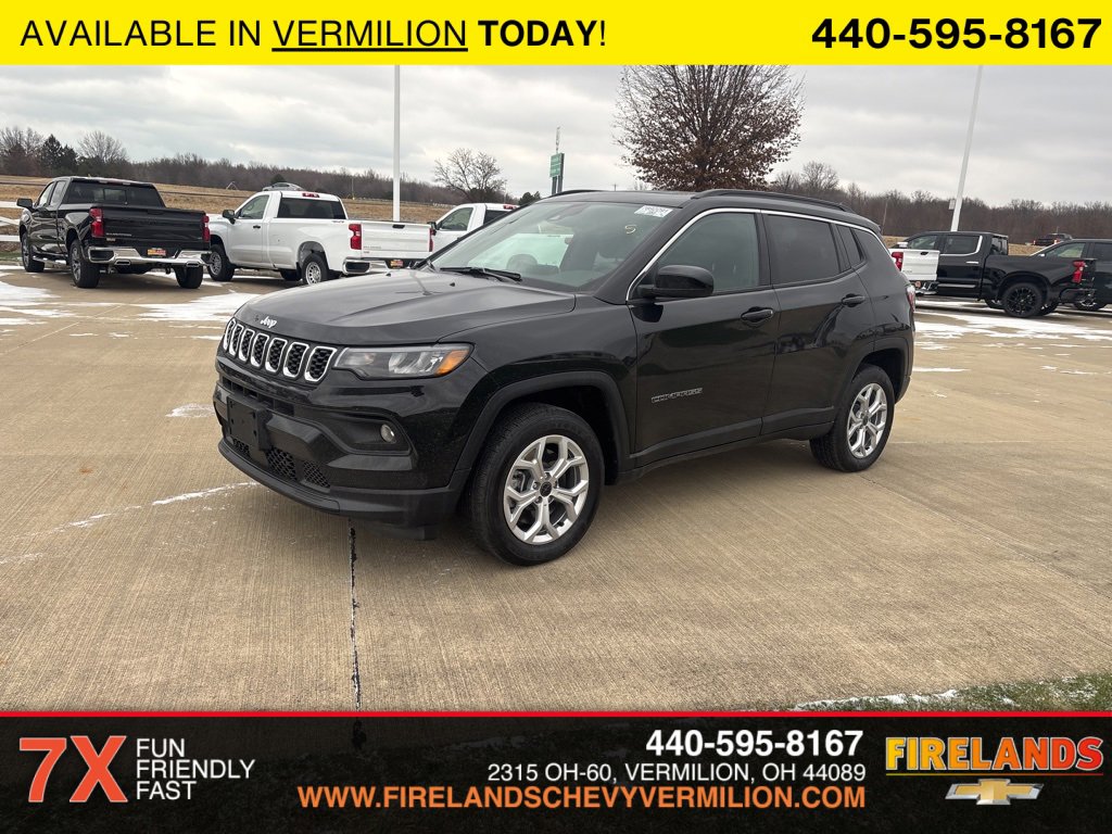 Used 2025 Jeep Compass Latitude w/ Sun & Sound Group