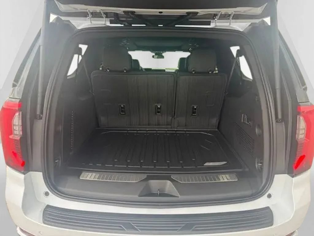 New 2026 GMC Yukon XL Denali w/ Sun & Power Step Package AWD/4WD image 34