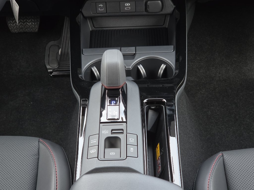 New 2027 Toyota Prius Plug-In Hybrid FWD image 23