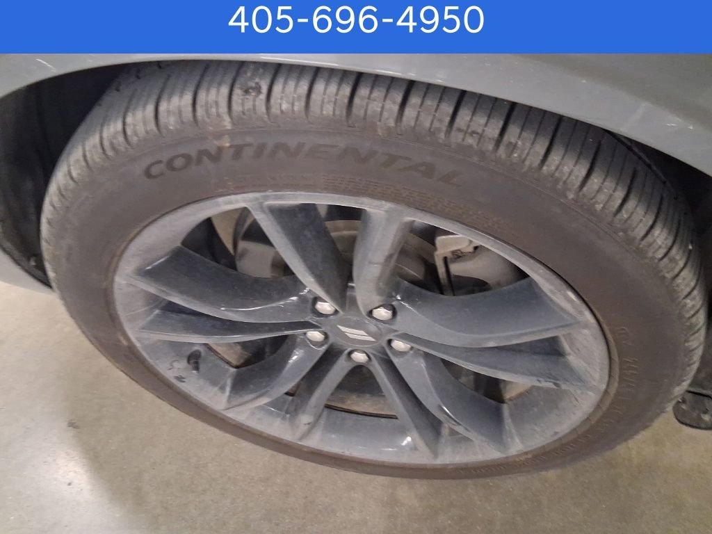 Used 2017 Dodge Challenger SXT Plus image 11