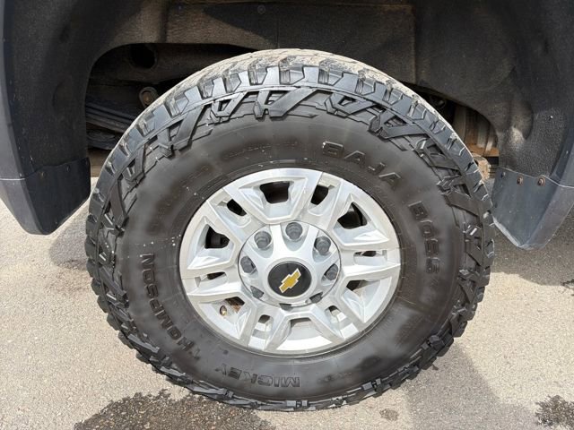 Used 2021 Chevrolet Silverado 2500 LT w/ Convenience Package image 29