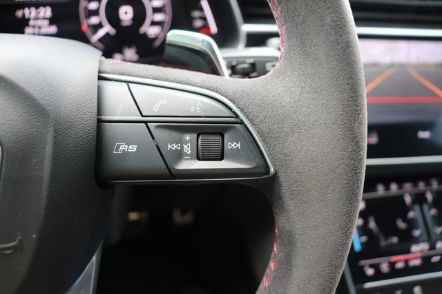 Used 2022 Audi RS Q8 AWD/4WD image 21