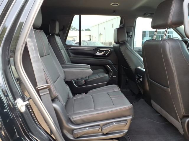 Used 2022 Chevrolet Tahoe RST w/ Luxury Package image 15