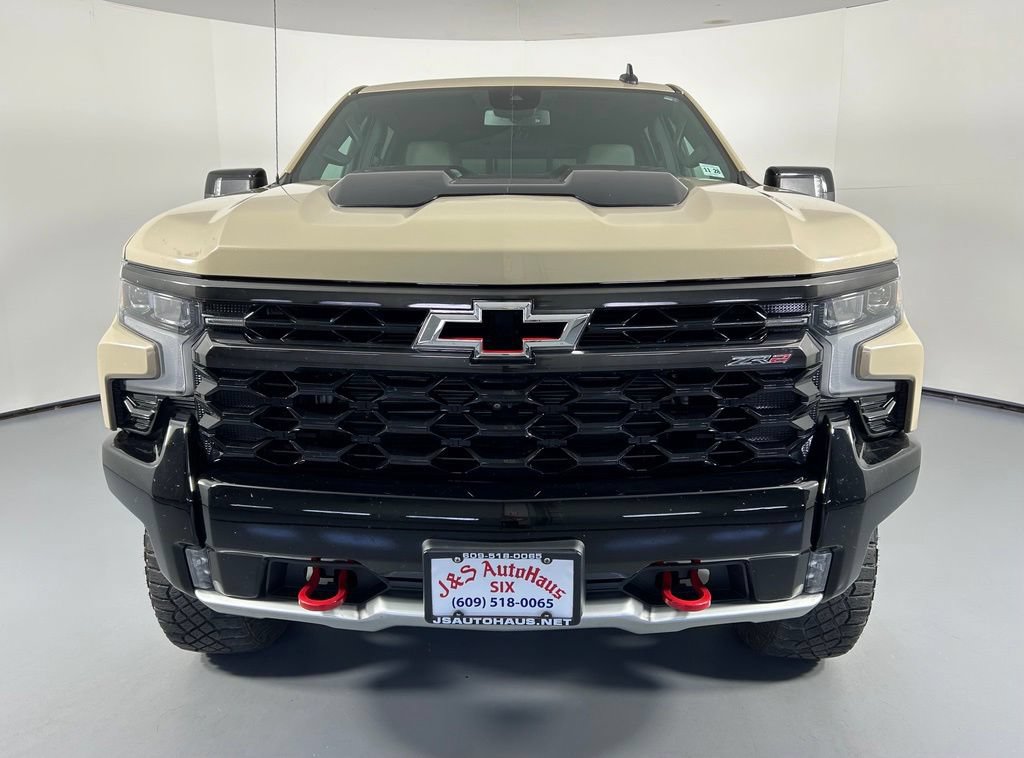 Used 2023 Chevrolet Silverado 1500 ZR2 AWD/4WD image 2