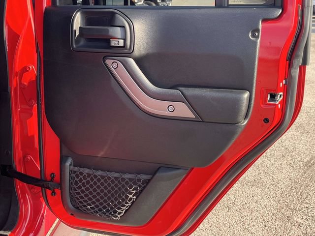 Used 2018 Jeep Wrangler Unlimited Sport S AWD/4WD image 21
