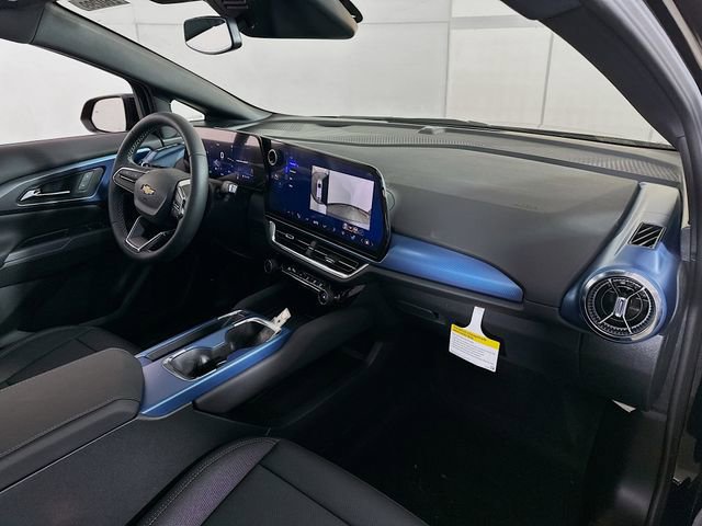 New 2026 Chevrolet Equinox EV LT image 31