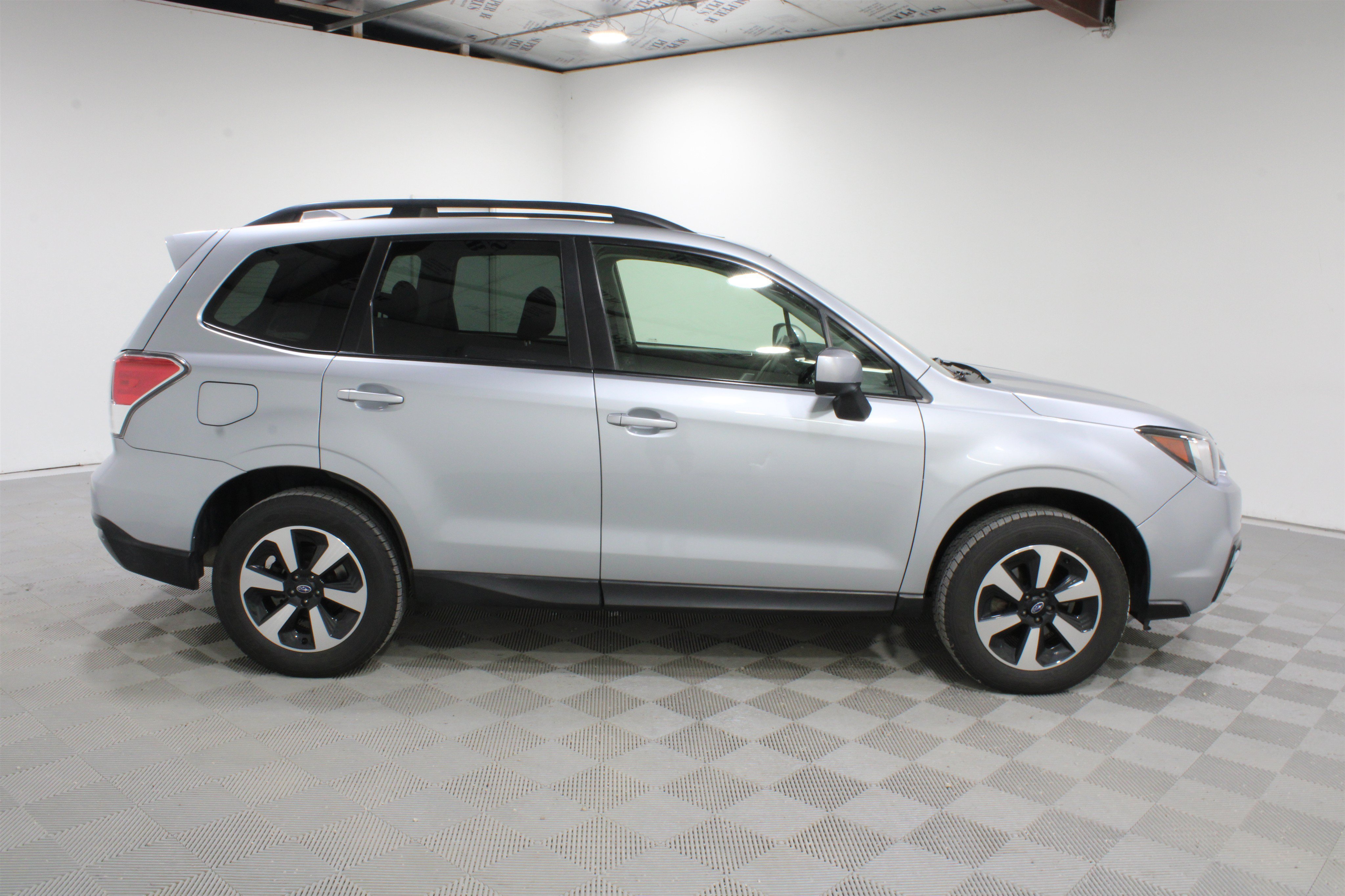 Used 2018 Subaru Forester 2.5i Premium AWD/4WD image 26