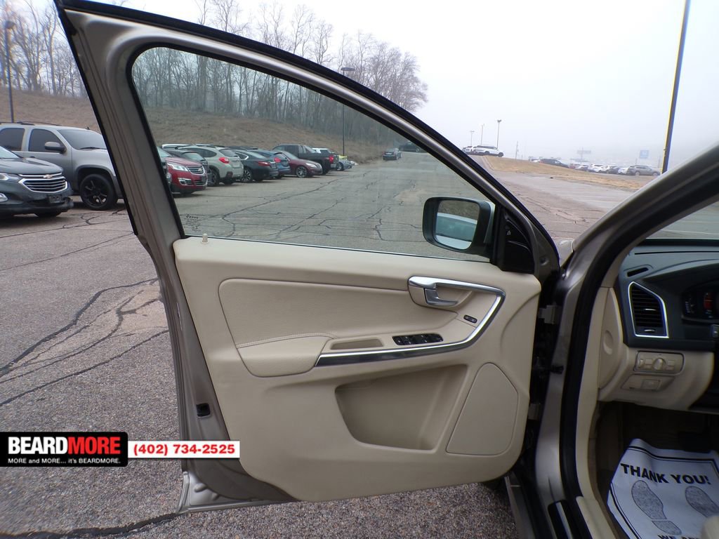 Used 2014 Volvo XC60 T6 image 14