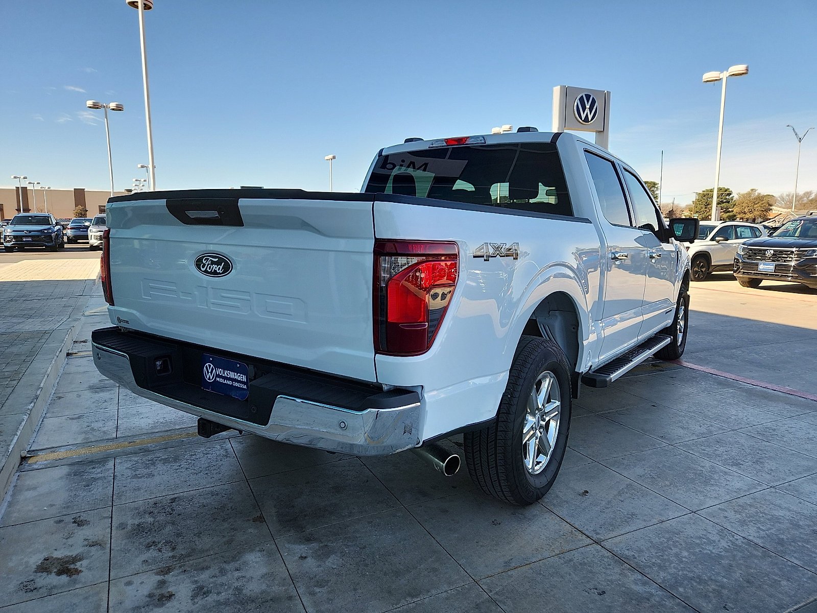 Used 2024 Ford F150 XLT w/ Mobile Office Package image 7