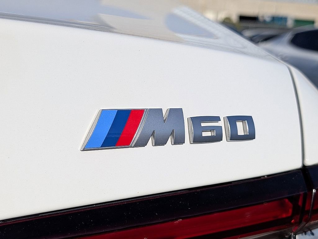 Used 2024 BMW i5 M60 AWD/4WD image 13